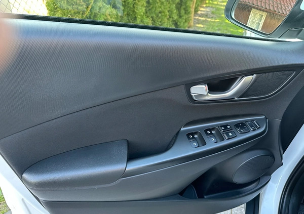 Hyundai Kona cena 98500 przebieg: 12900, rok produkcji 2022 z Rydułtowy małe 211